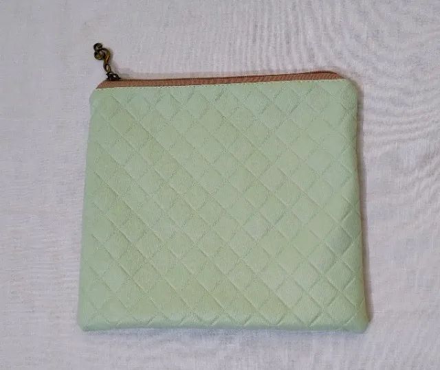 Necessaire impermeável - verde água - Foto 5