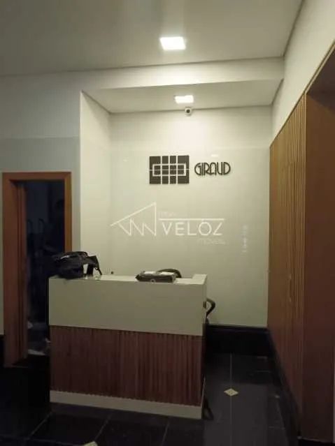Sala - / Comercial / Centro