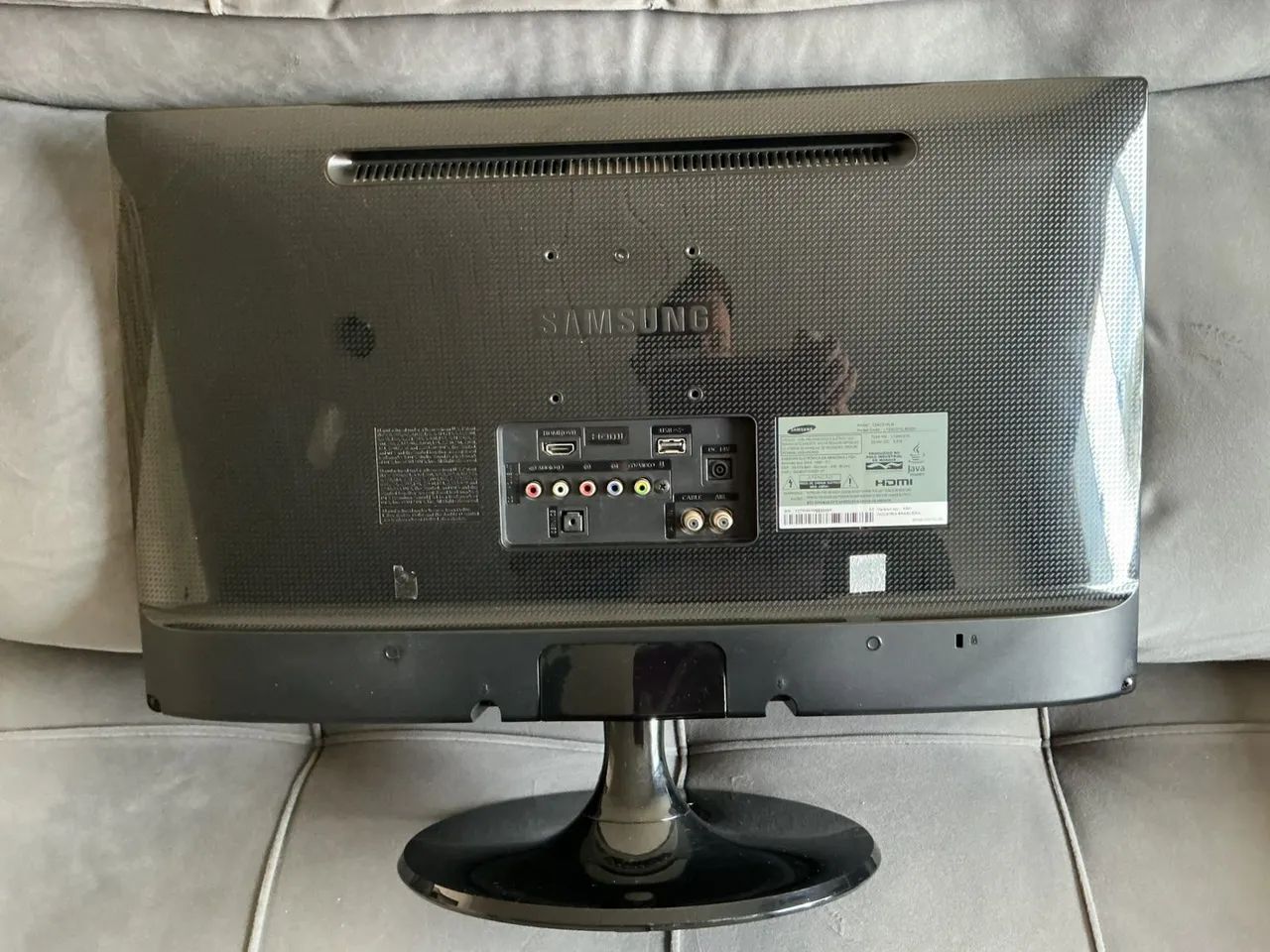 TV Samsung 23 polegadas c/controle remoto - Foto 2