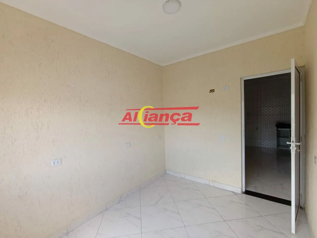 Apartamento 43m², com 2 quartos para locação no Macedo - R$ 1.300,00 - Foto 5