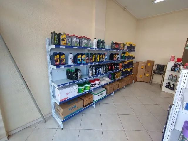 Gôndolas de parede e centro  - Foto 3