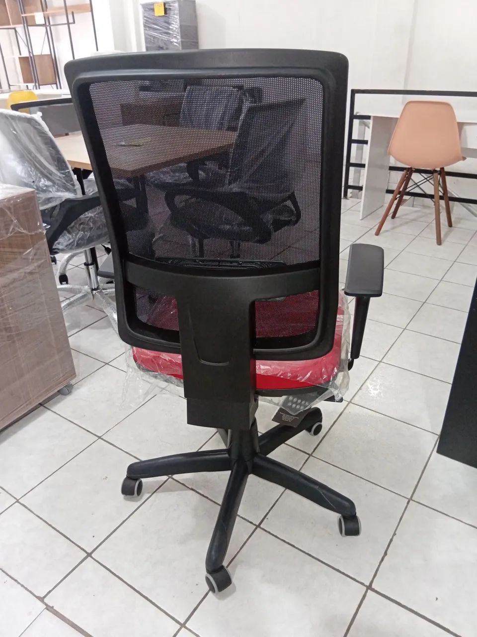 Cadeira para escritório em Belém  - Foto 4