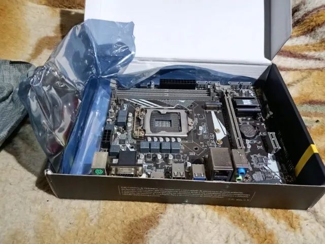 Placa mãe B250 LGA 1151 - Foto 2