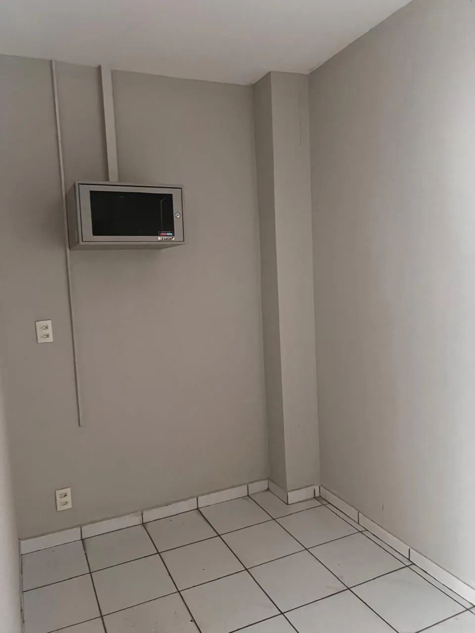 Vendo prédio comercial 3 andares  - Foto 5