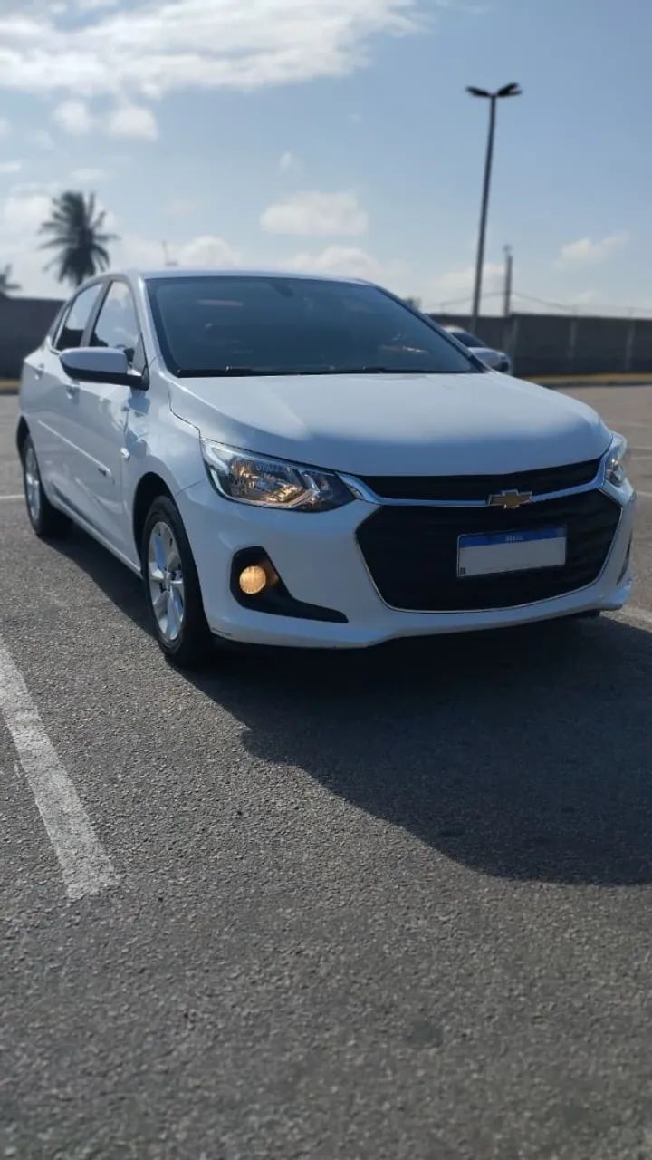 Chevrolet Onix ONIX SEDAN Plus LT 1.0 12V TB Flex Mec. 2020