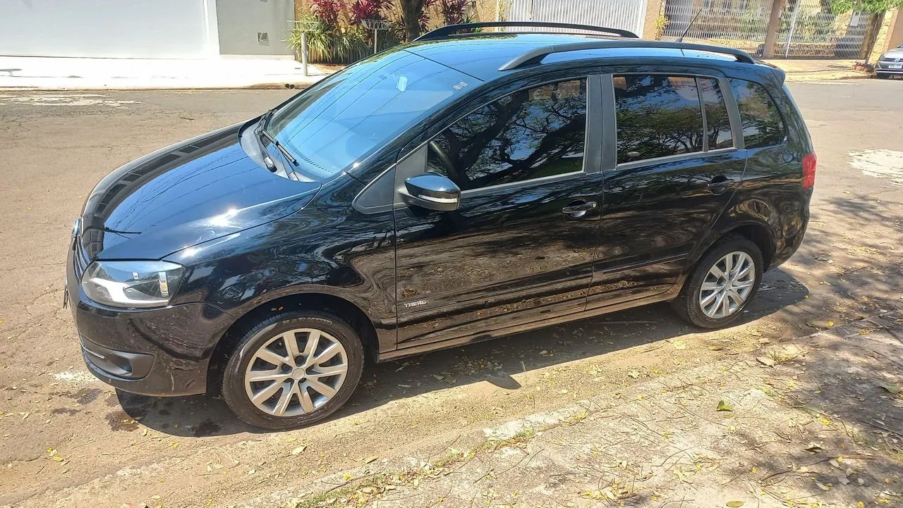 Volkswagen Spacefox SPACEFOX TREND I MOTION 1.6 T. Flex 8V 2013