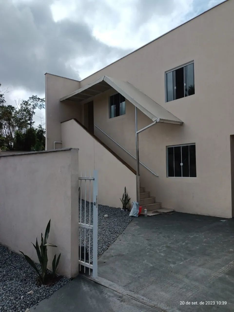 VENDO PREDIO COM 5 APARTAMENTOS NO RIO BONITO - Foto 2