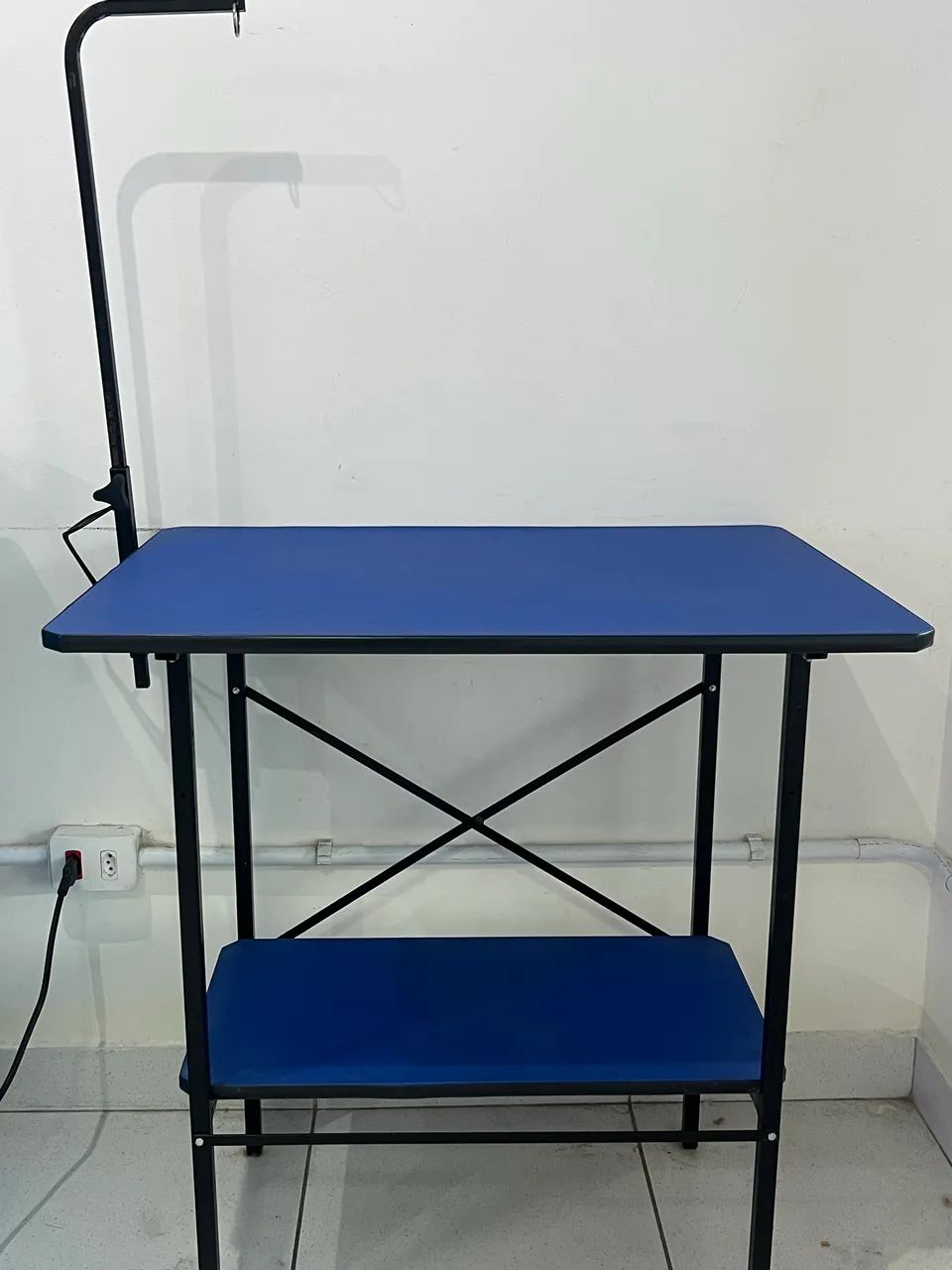Mesa de Tosa com girafa VALOR NEGOCIÁVEL 