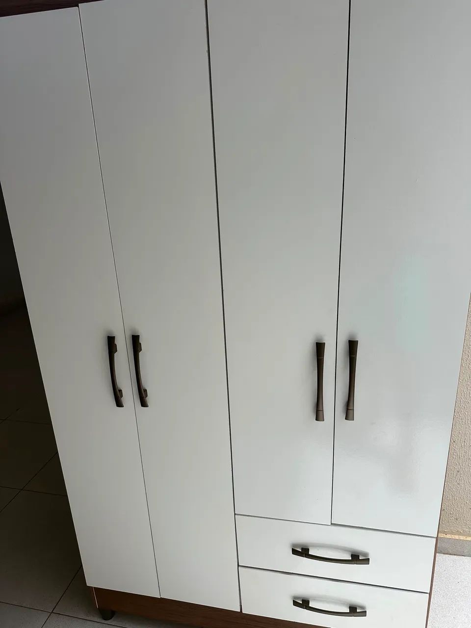 Guarda-roupa de solteiro seminovo! 