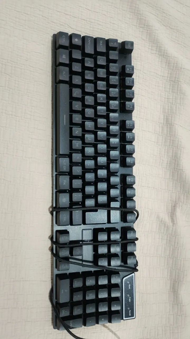Vende-se Notebook Galaxy book 4 - Foto 5