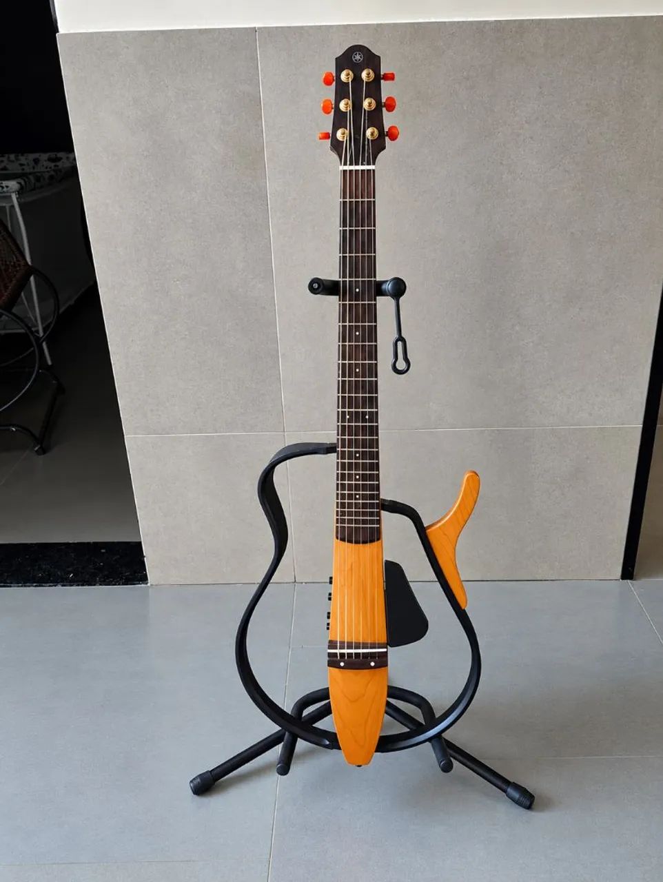 Violão YAMAHA Eletroacústico Silence SGL 110s