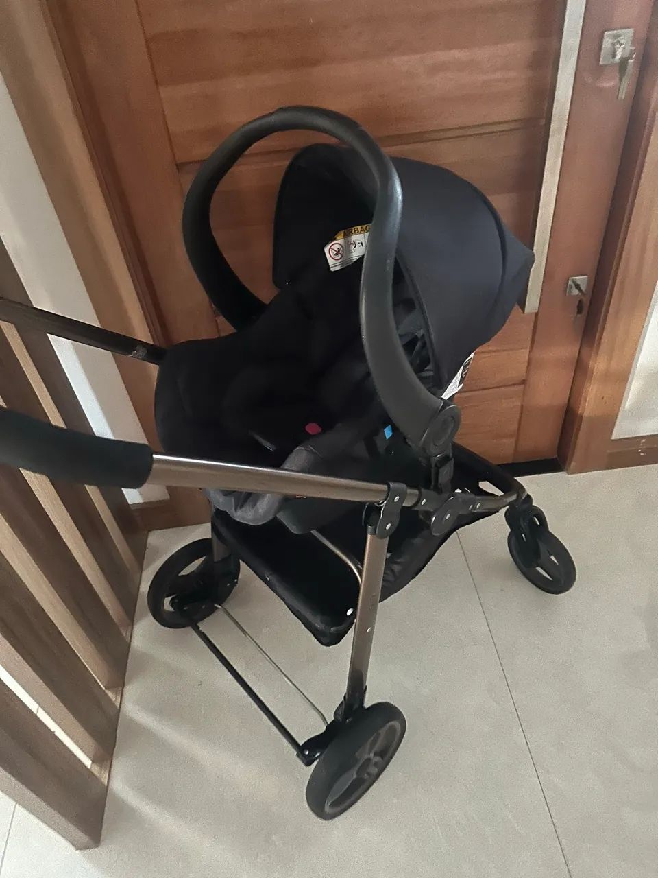 Carrinho de bebê  Moisés e bebê conforto  - Foto 5