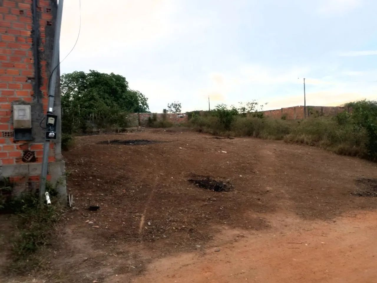 UM TERRENO PARA QUEM QUER MORAR BEM.<br> - Foto 2