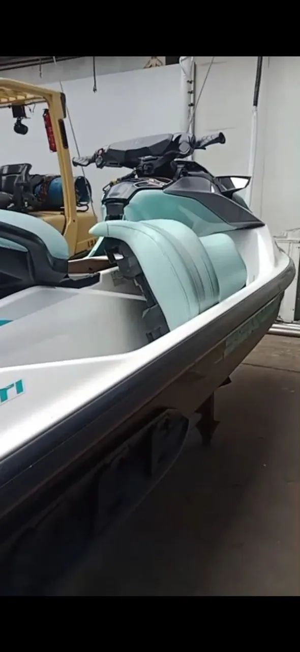 Jet-ski seadoo 235 hrs de uso  - Foto 3