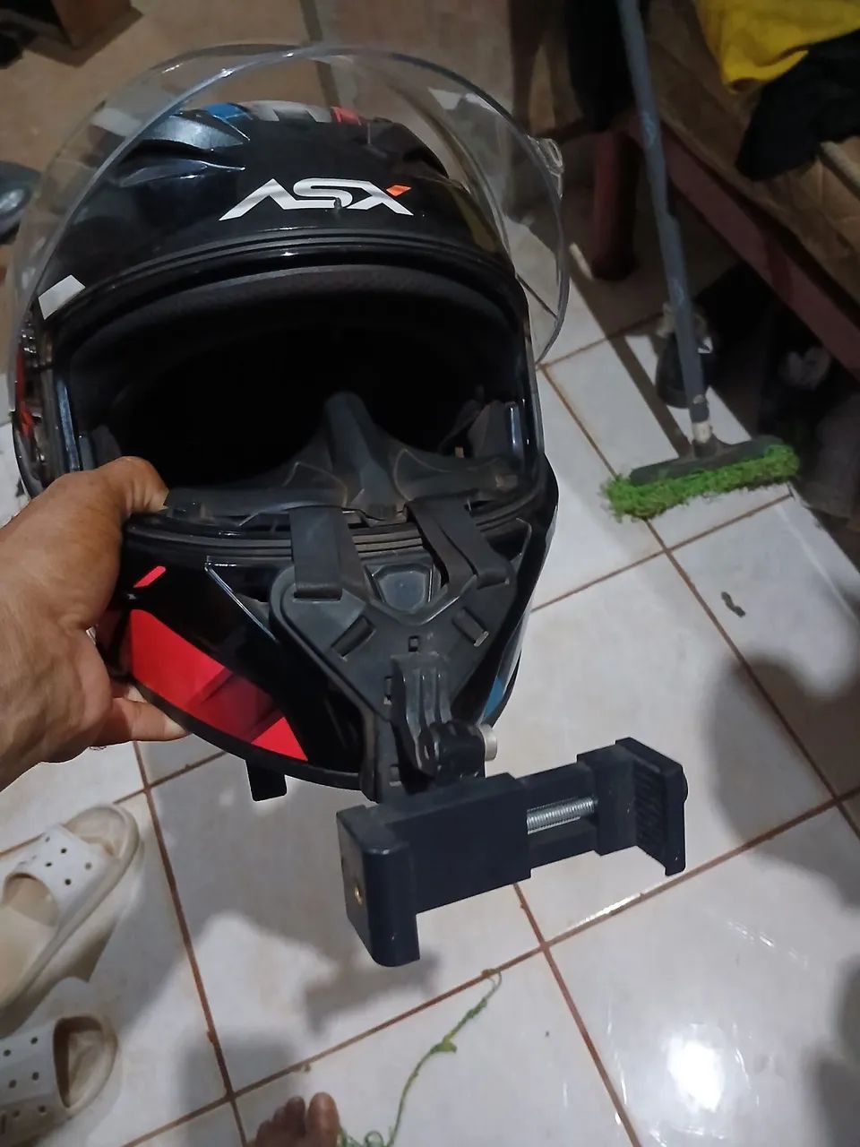 Capacete ASX ja vai com suporte para celular 350 R$