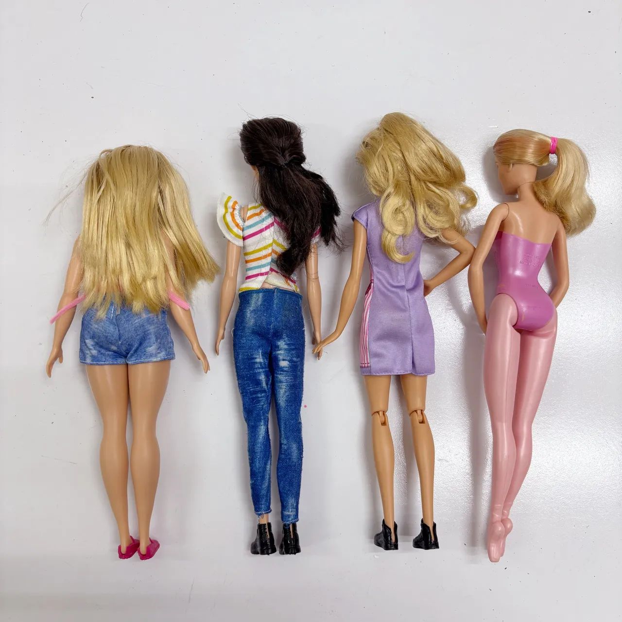 Lote de Barbies (em perfeito estado) - Foto 2