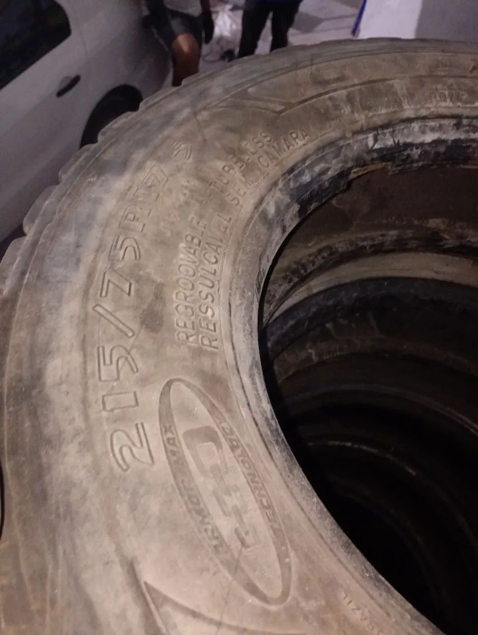 Vendo esses pneus  - Foto 4