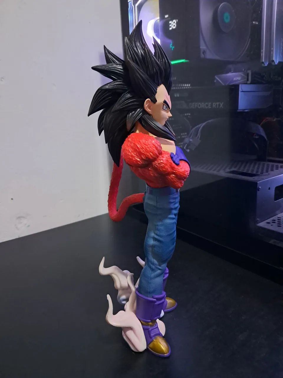 Action Figure Dragon Ball GT - Vegeta SSJ 4 28cm - Foto 4