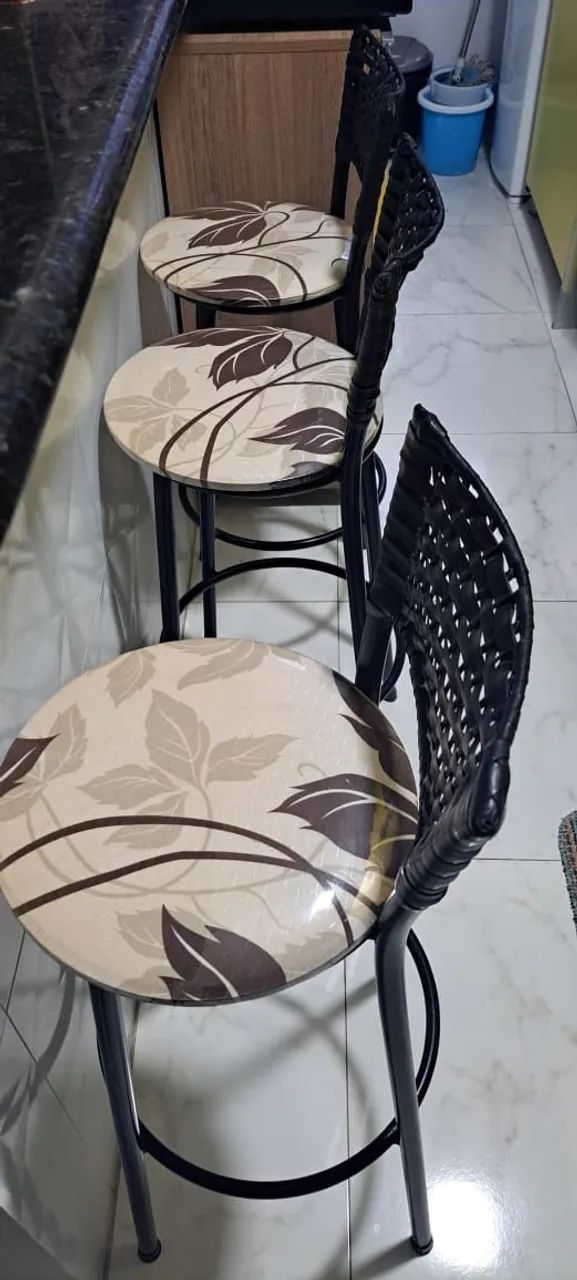 3 lindas banquetas