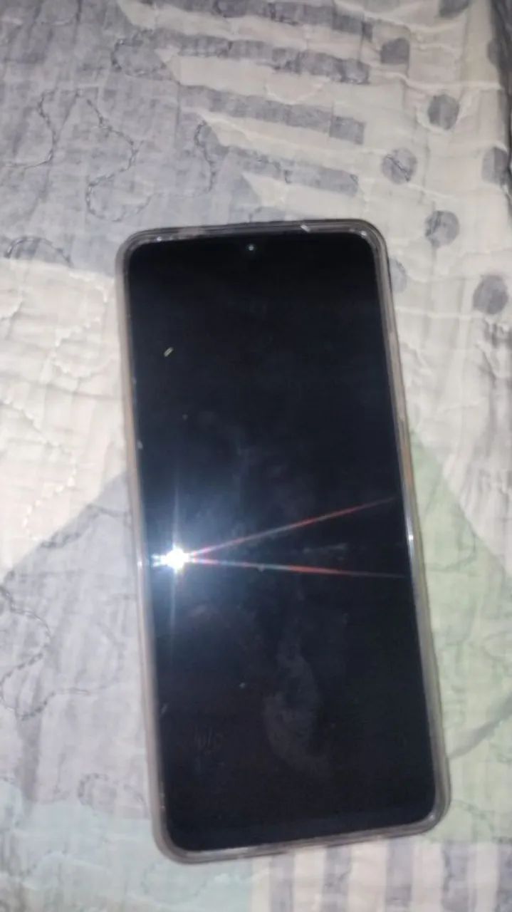 Vendo celular com 3 meses de uso 