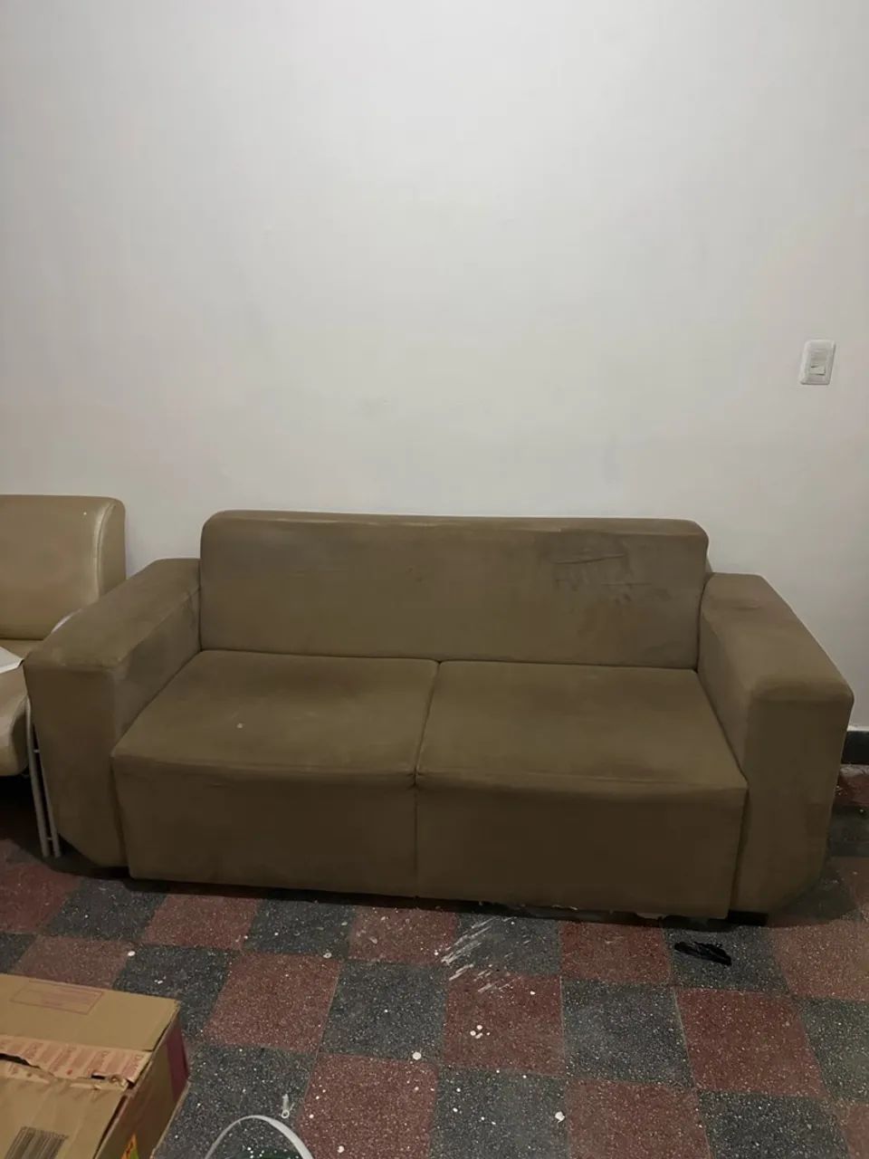 Vendo sofá dois lugares 