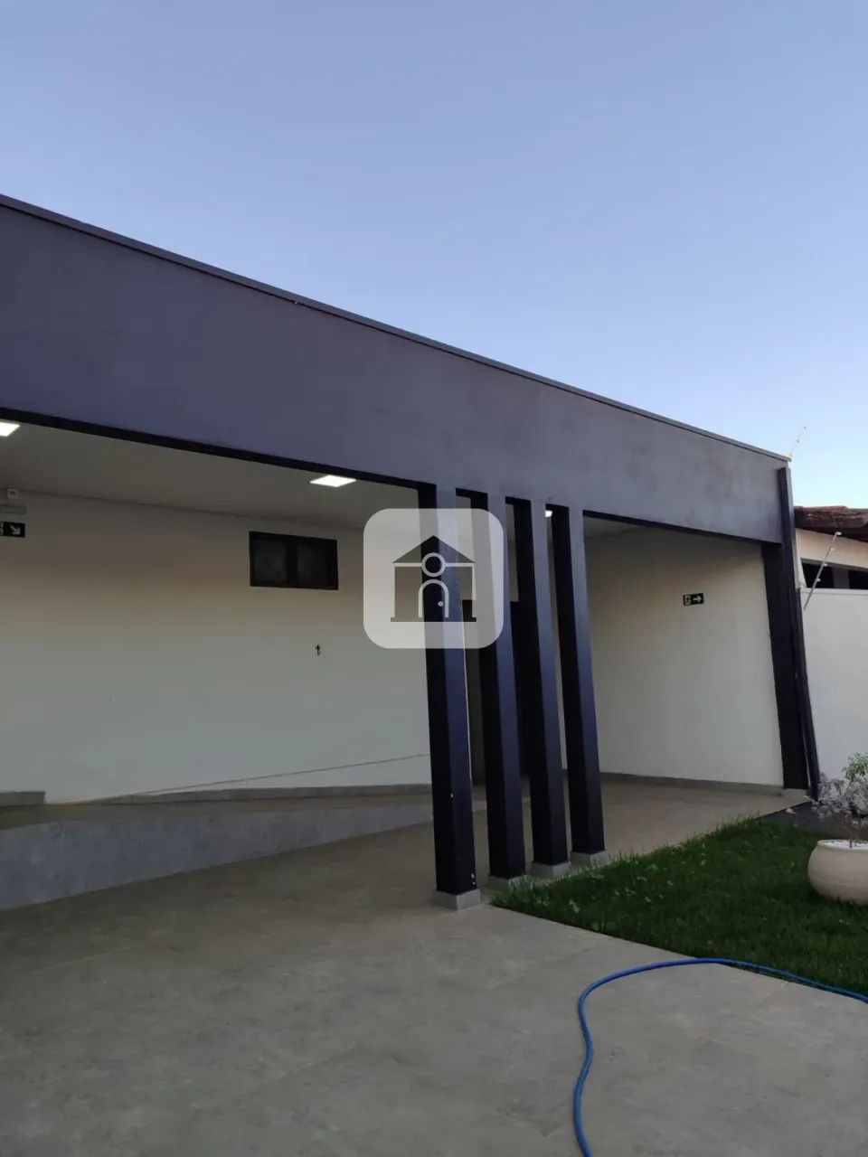 Casa à venda no bairro Industrial