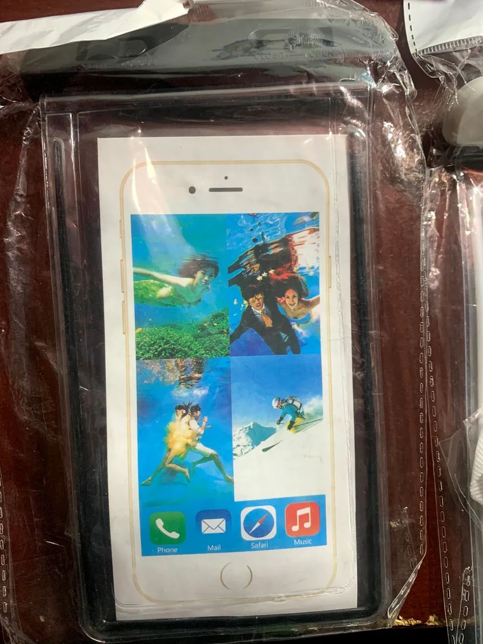 Capa impermeável para Celulares - Foto 4