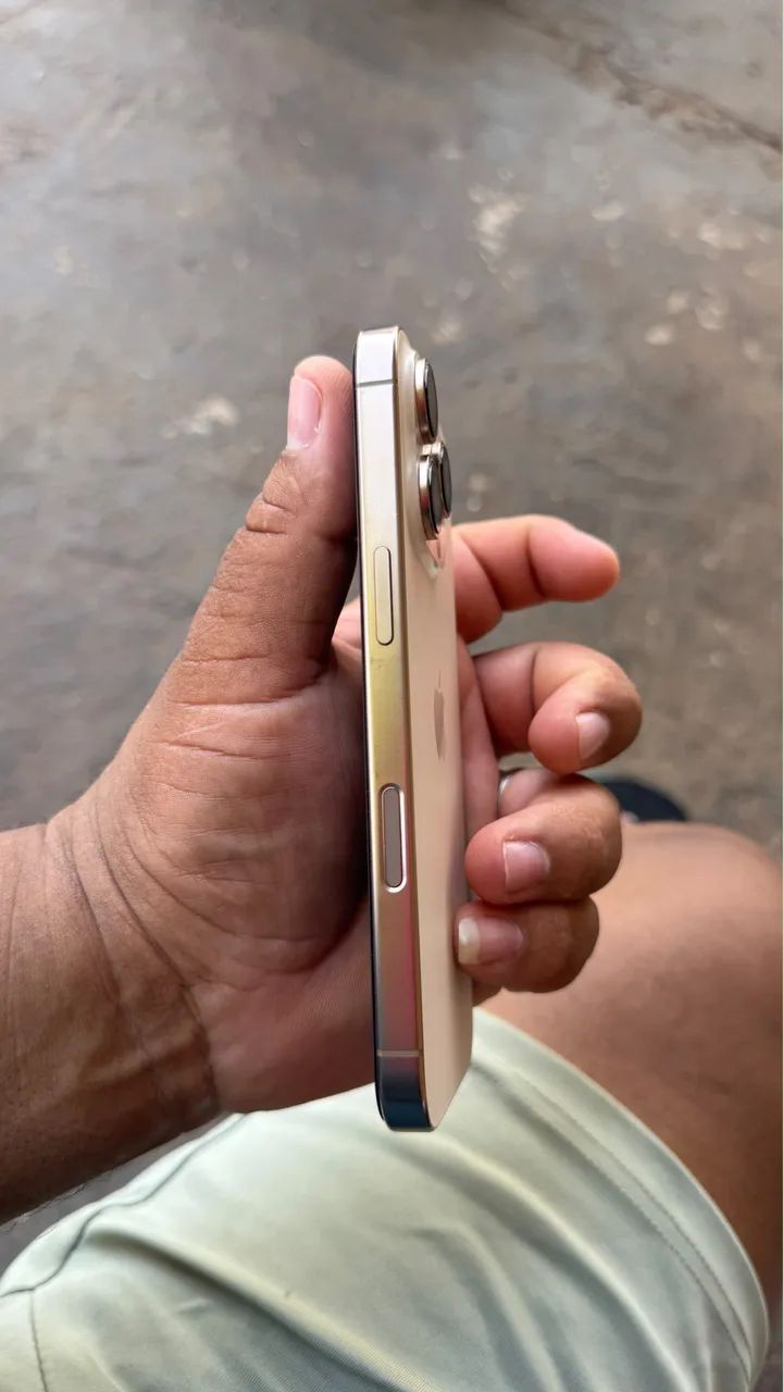VENDO IPHONE 16 PRO 128  - Foto 4