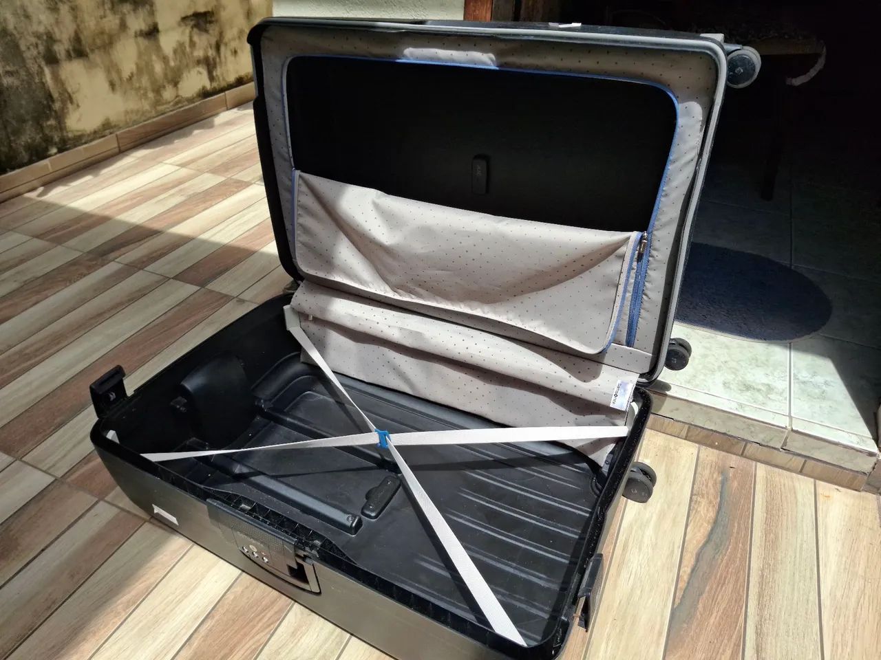 Mala samsonite Grande preta  - Foto 3