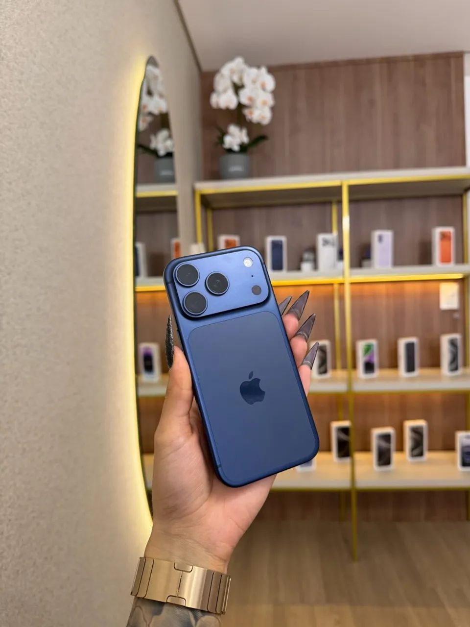 iPhone 17 Pro Titânio Azul Garantia Apple - Foto 2