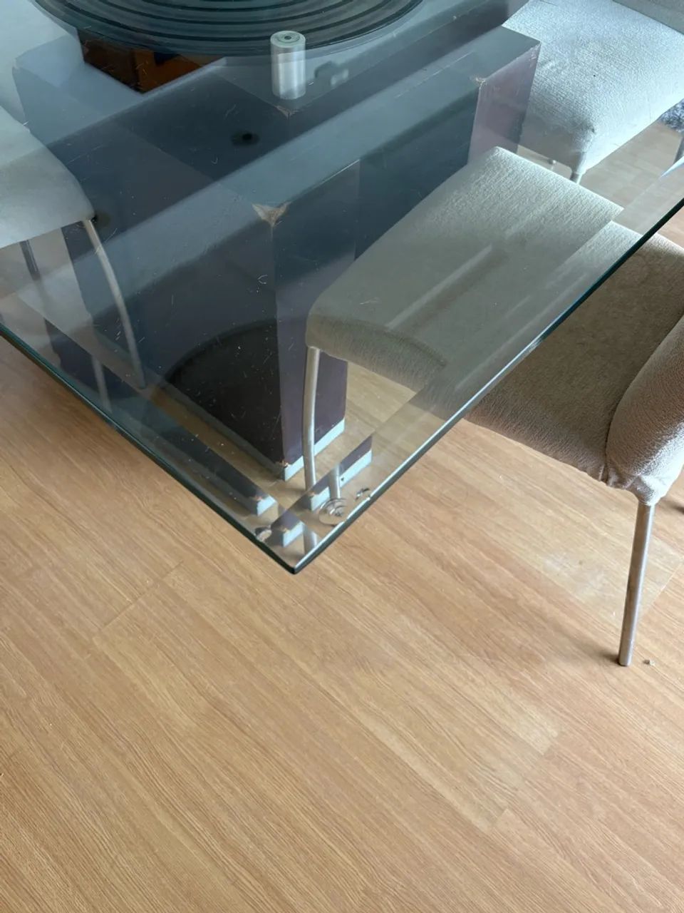 Mesa de jantar 6 a 8 pessoas - Foto 4