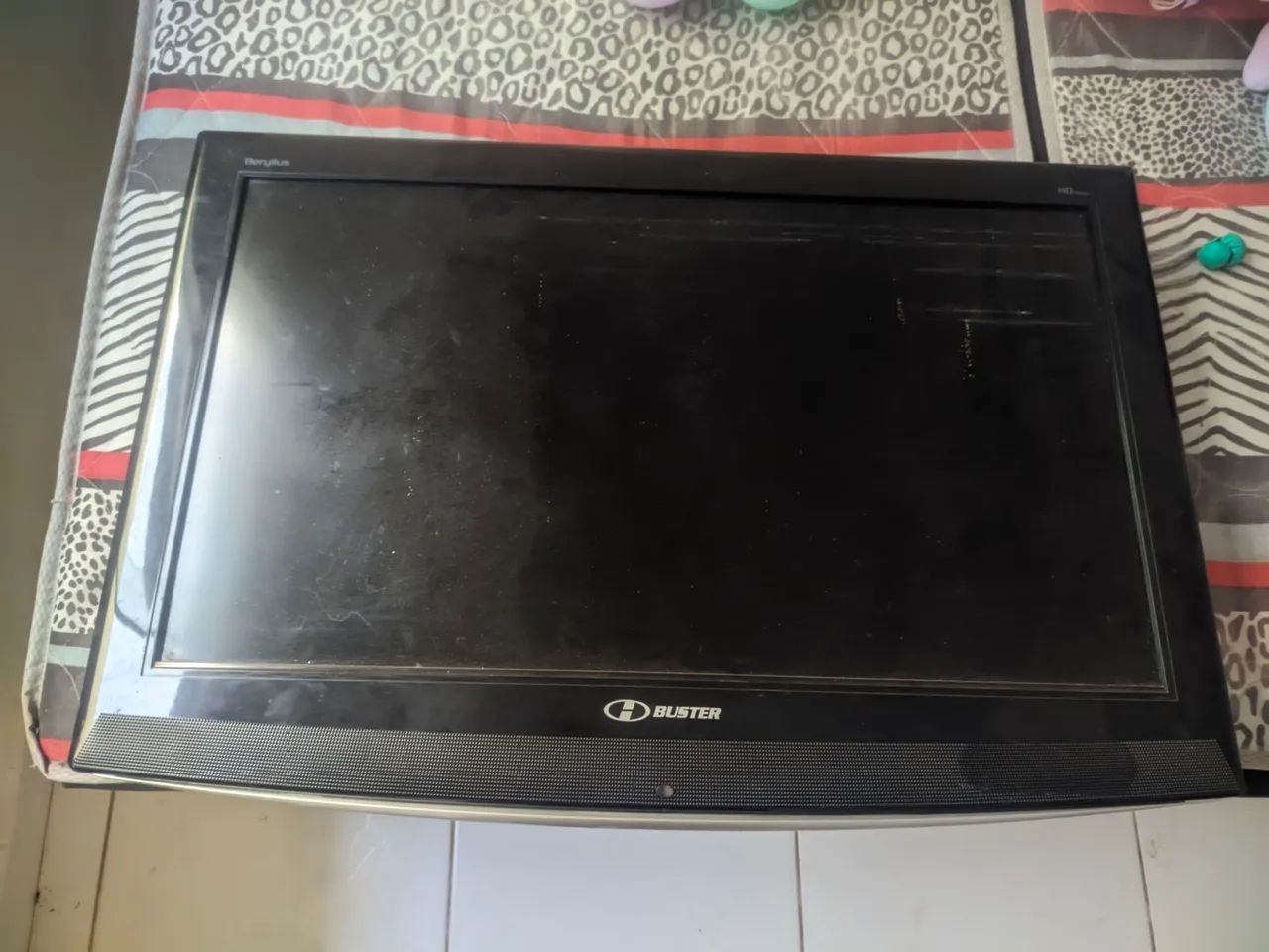 TV H Buster 32 polegadas 