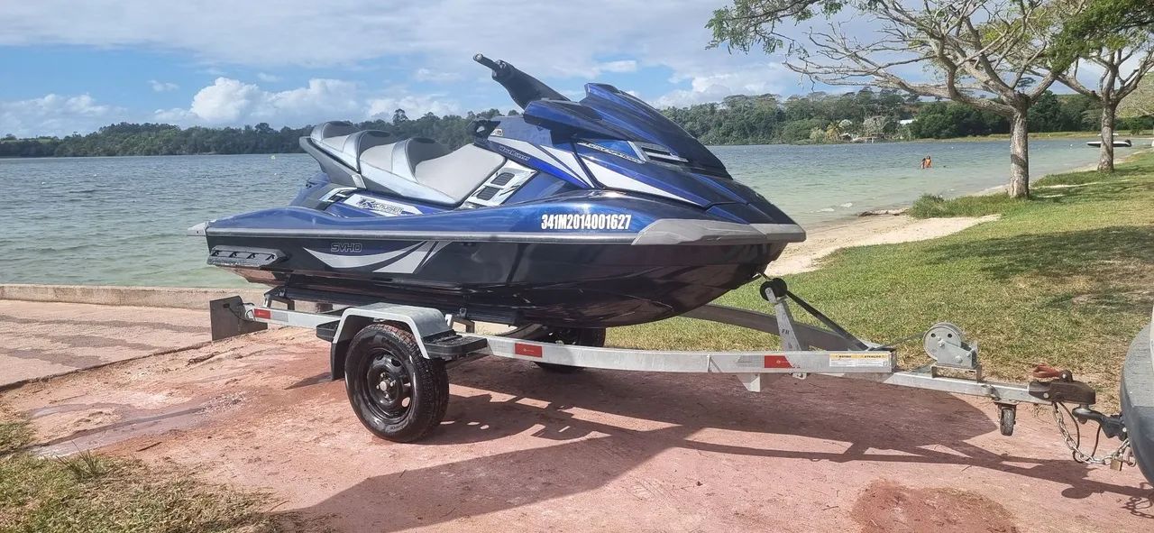 Jet ski Yamaha SVHO Supercharged 