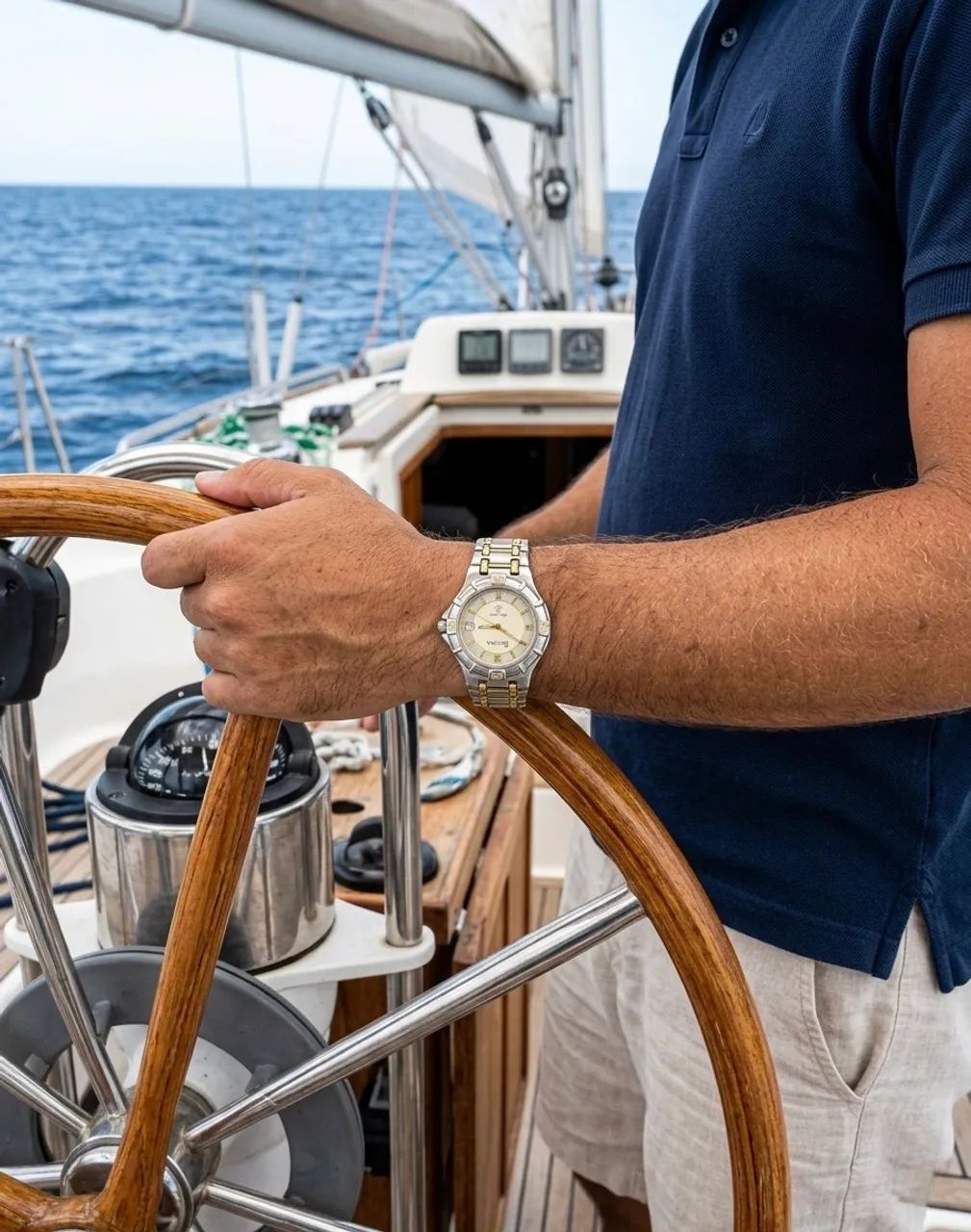 Belíssimo Bulova Marine Star ,herança, precisão e presença