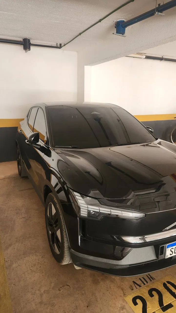Volvo EX30 E60 Core (elétrico) 2024 - Foto 3