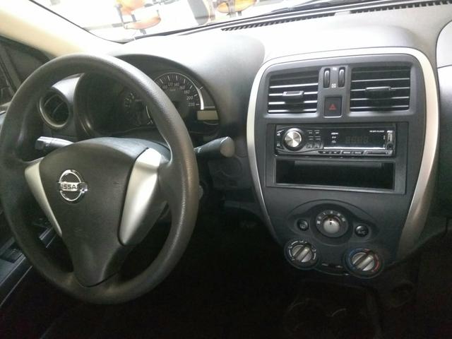 Nissan Versa 1.0 - Foto 2