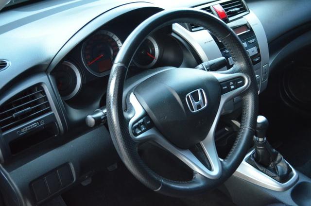 Honda City 1.5 ex flex 4p manual *completo*ipva 2019 pago*segundo dono - Foto 11