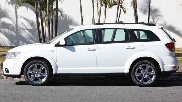 Freemont 2012 C/ 9.990,00 Mais Parcelas de 559,00 - Foto 2