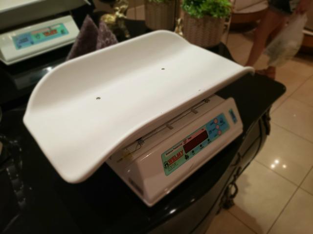 Balança pediatra WELMY 109E praticamente nova