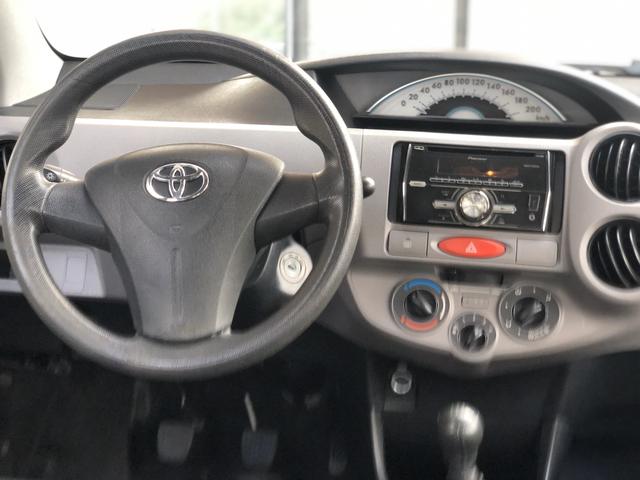Toyota Etios X 1.5 Sedan 2013 - Foto 5
