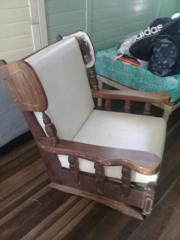 Cadeira Antiga