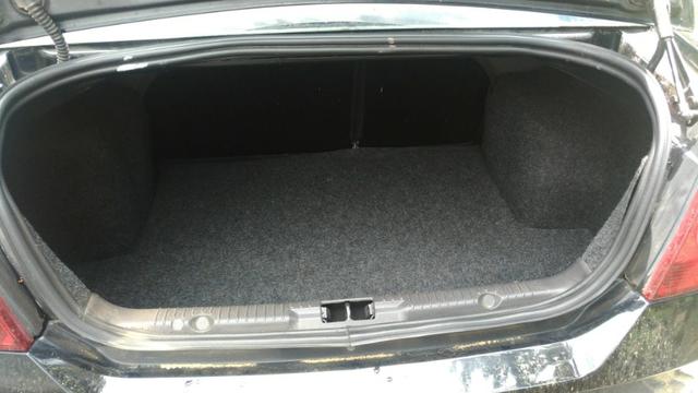 Fiesta Class sedan 2010. bagatela de 16.000 - Foto 6
