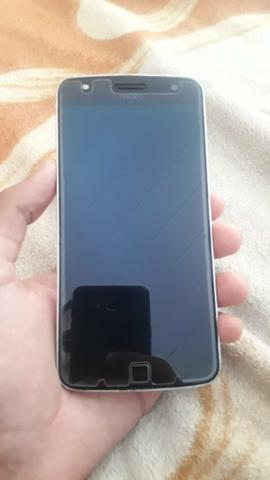 Moto z play