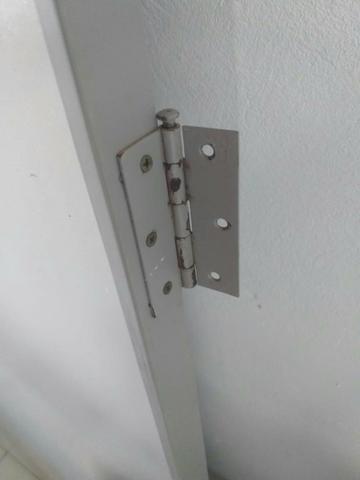 Porta.Altura 2,10 comprimento 82,00 cm - Foto 2