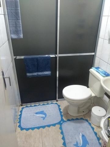 Sobrado em Pinhais vendo ou troco por casa térrea ou apartamento - Foto 7
