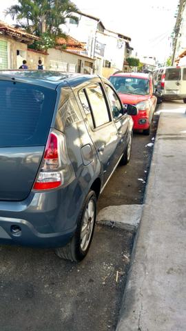 Vendo Renault Sandero 2014 completo - Foto 7