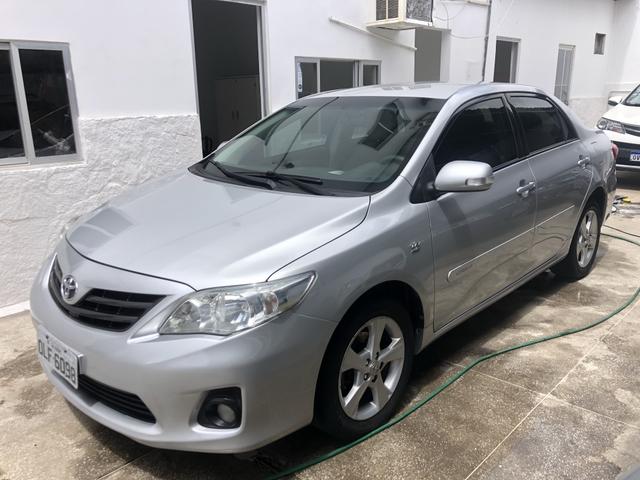 Toyota Corolla XEI 2.0 Automático Ano 2013/Modelo 2014