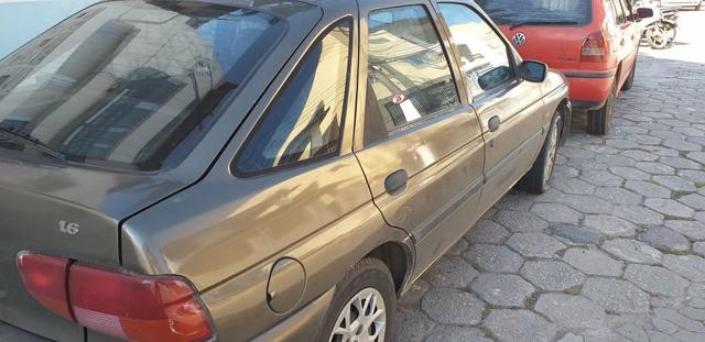 Escort 1.6 8V 2001 doc ok - Foto 7