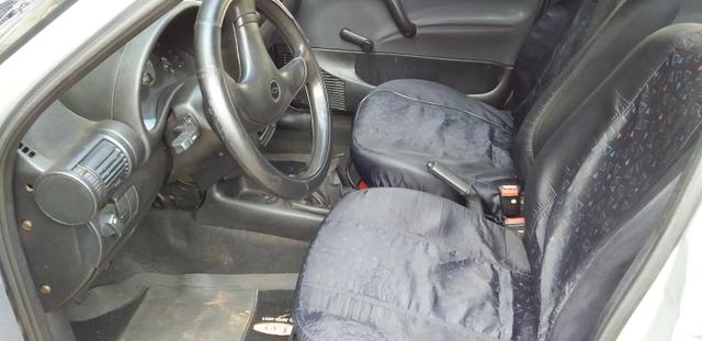 Corsa 2004 - Foto 5