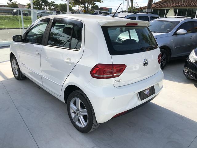 VW Fox Confortline 1.0 2016 - Foto 4
